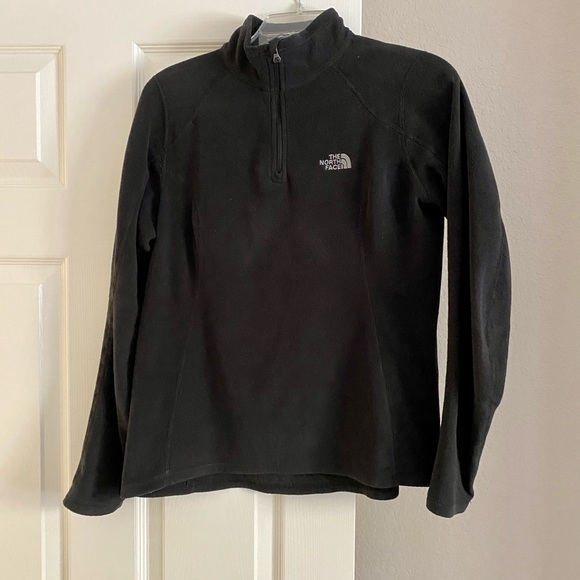 The North Face Tops - The North Face Women’s Black Pullover Fleece